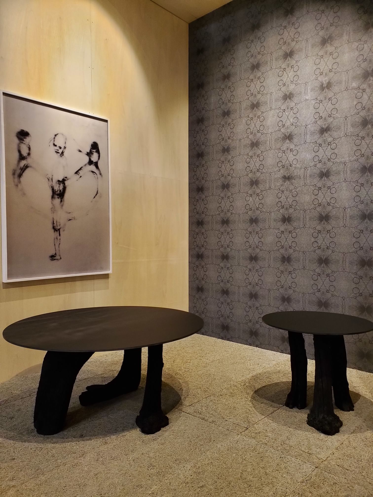 Antipode-Tables-by-Imperfetto-Lab