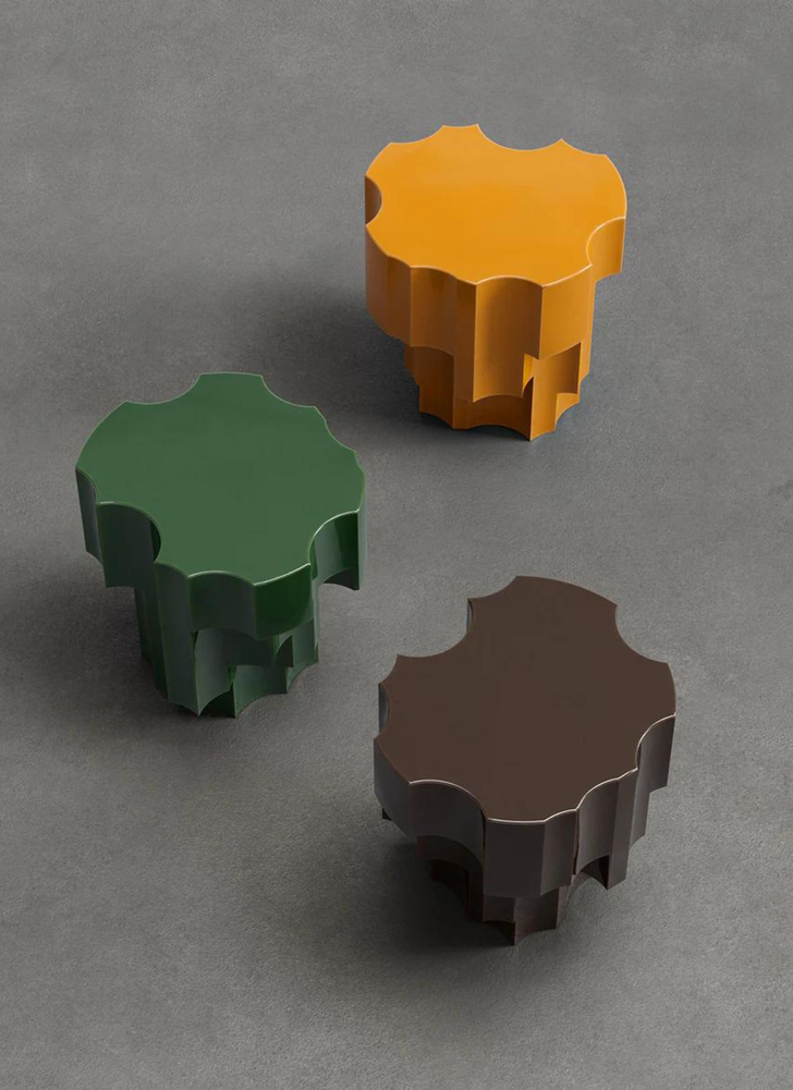 Alter Side Table