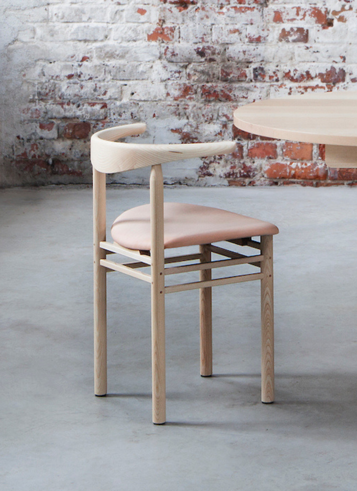 Linea RMT3 Chair 3