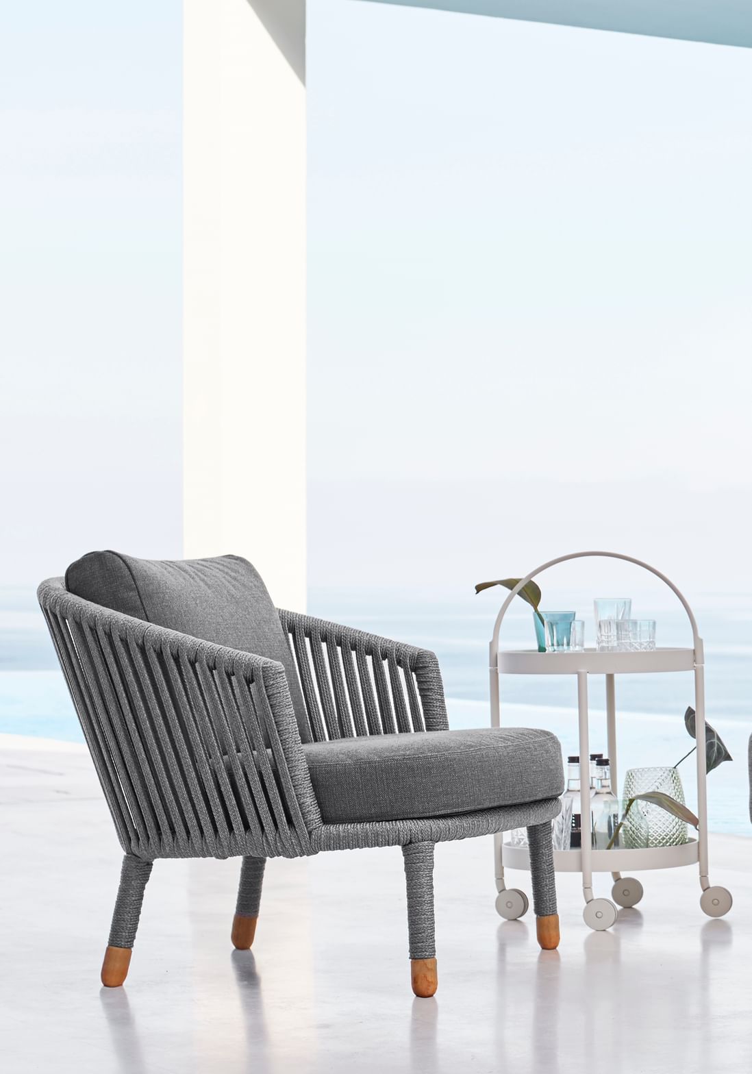 Moment Sofa Loungechair Roll Trolley 4 F7