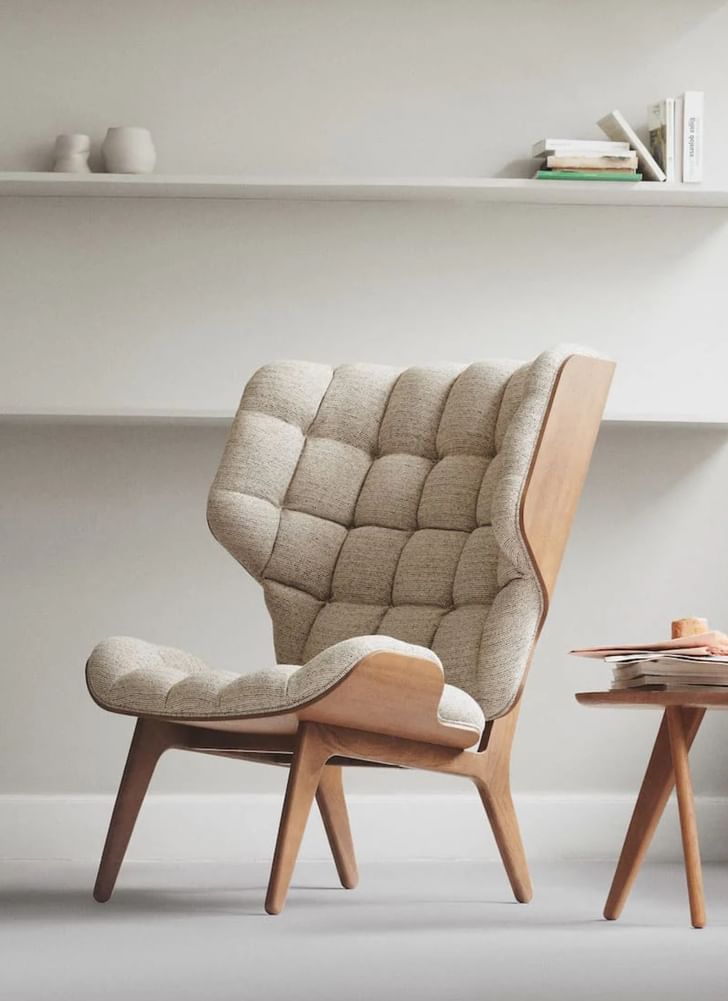 NOR11 Mammoth Lounge Chair