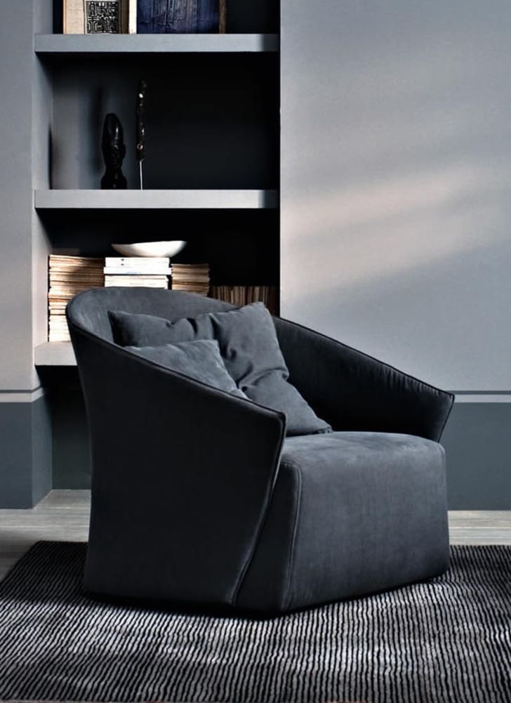 Saba Bustier Swivel Lounge Chair