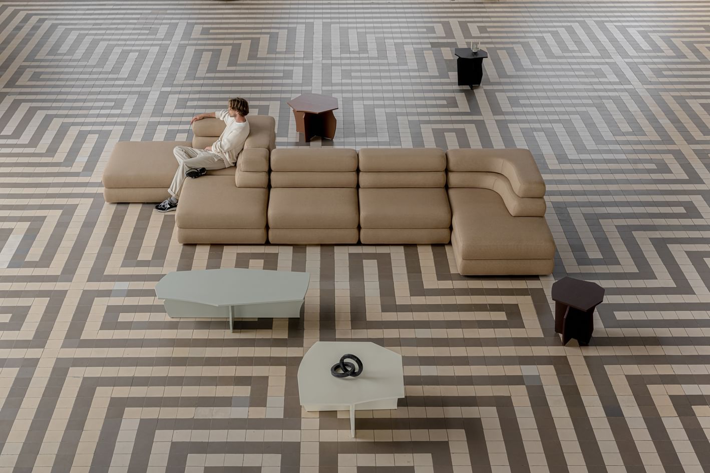 Studio HENK layer sofa insitu