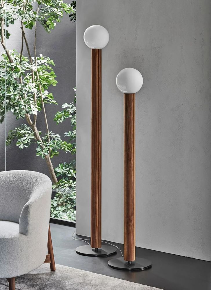 Porada Lum Floor Lamp