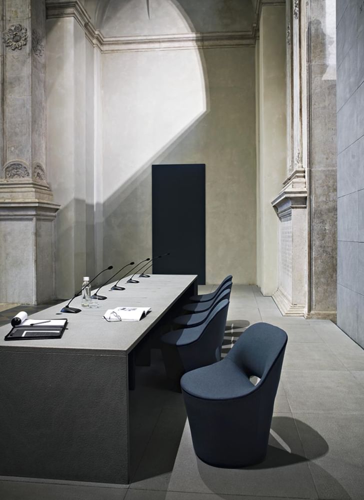 Tacchini Eddy Dining Chair