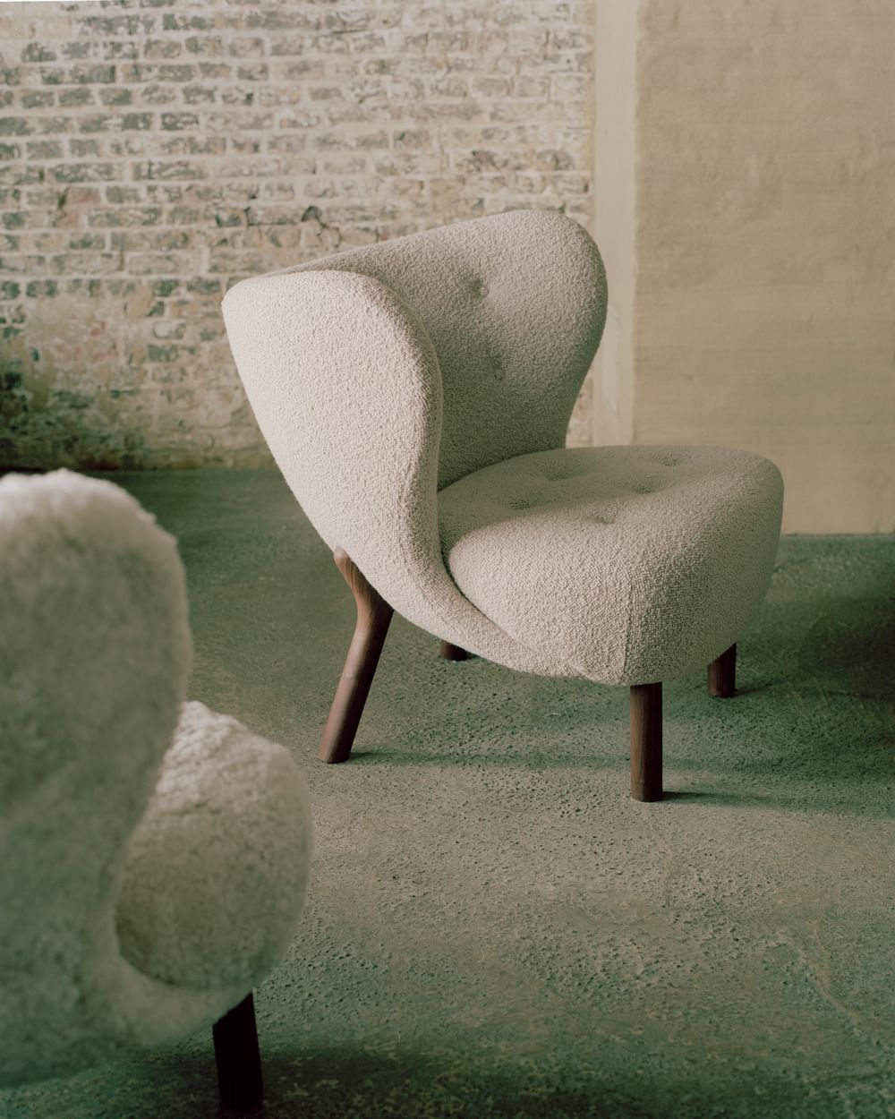 Andtradition Little Petra Chair Pair In Situ