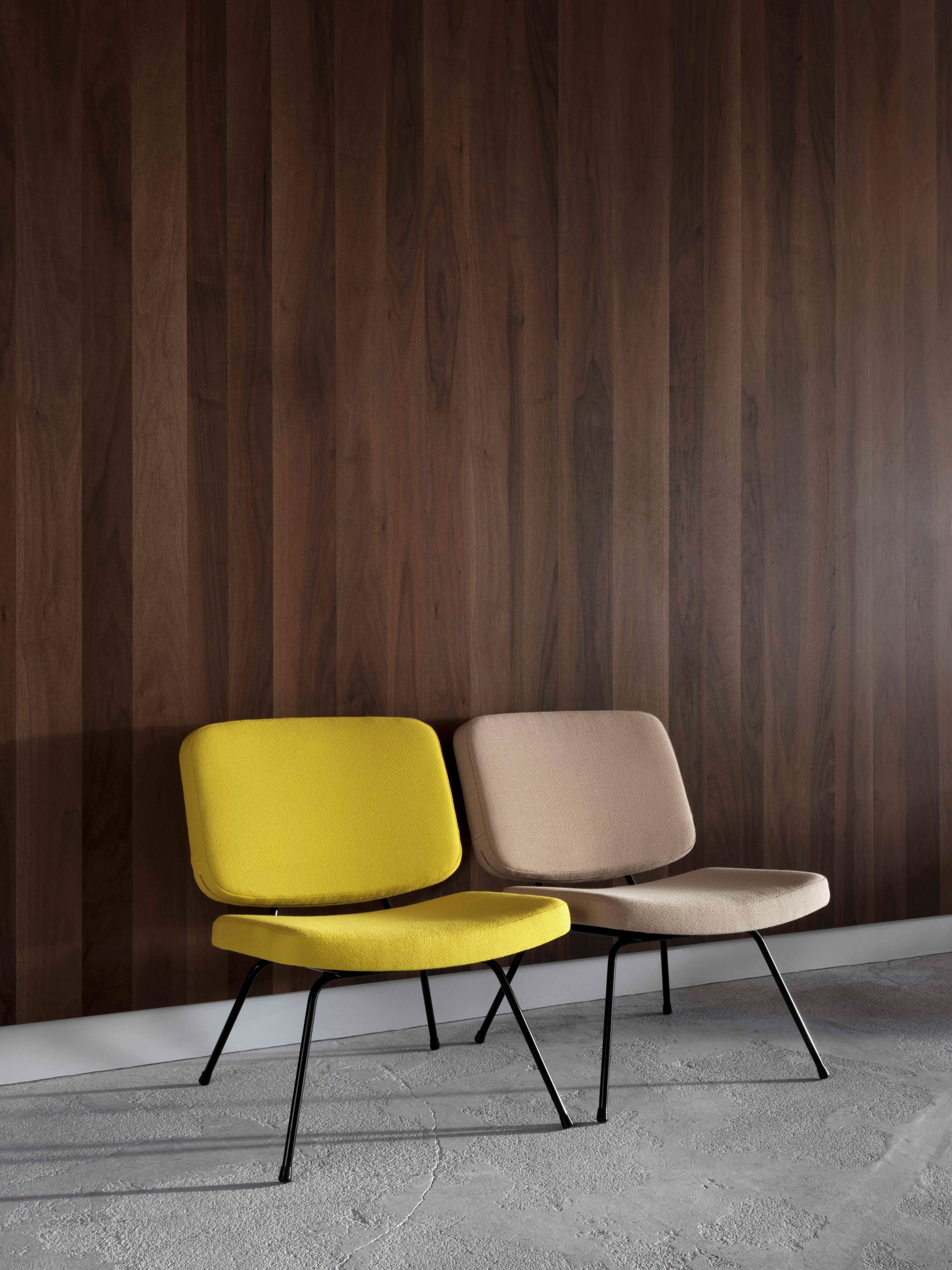 Artifort moulin lounge chair 2