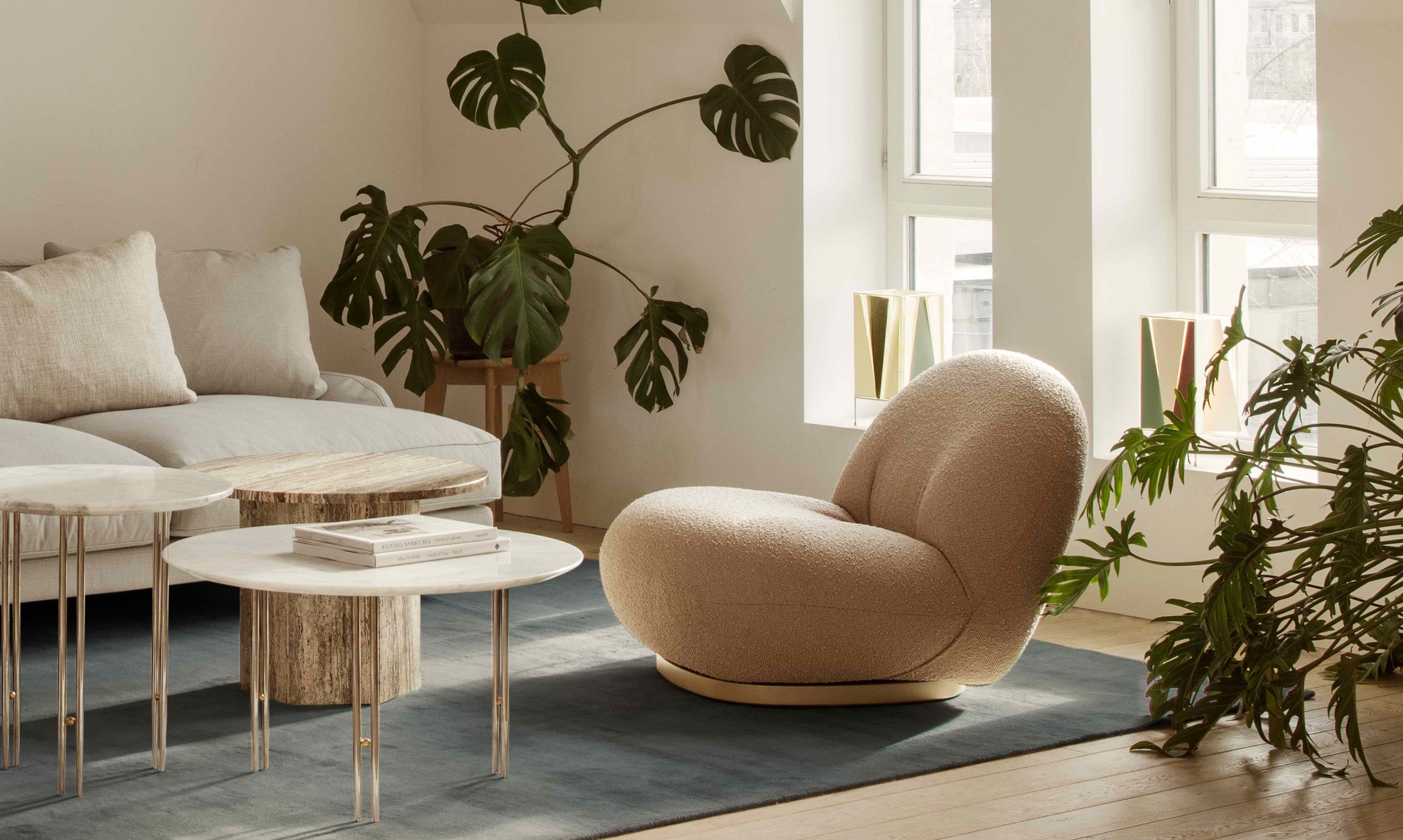 Pacha Swivel from Gubi