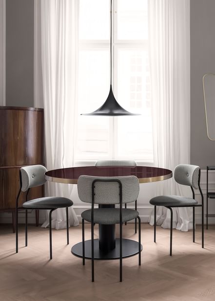 Gubi coco dining chair final
