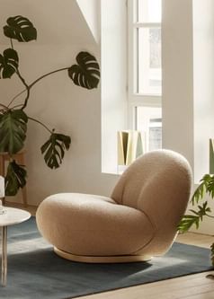 Gubi pacha lounge chair final