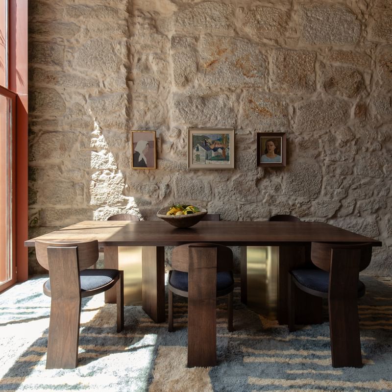 Dela espada izar dining table 1