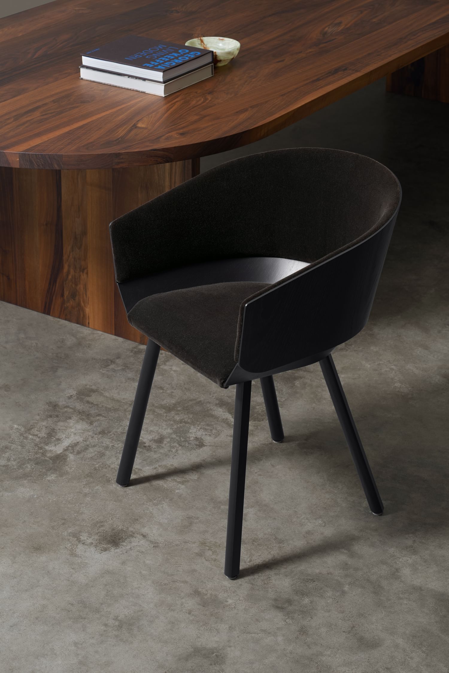 E15 furniture black top houdini institu haute living