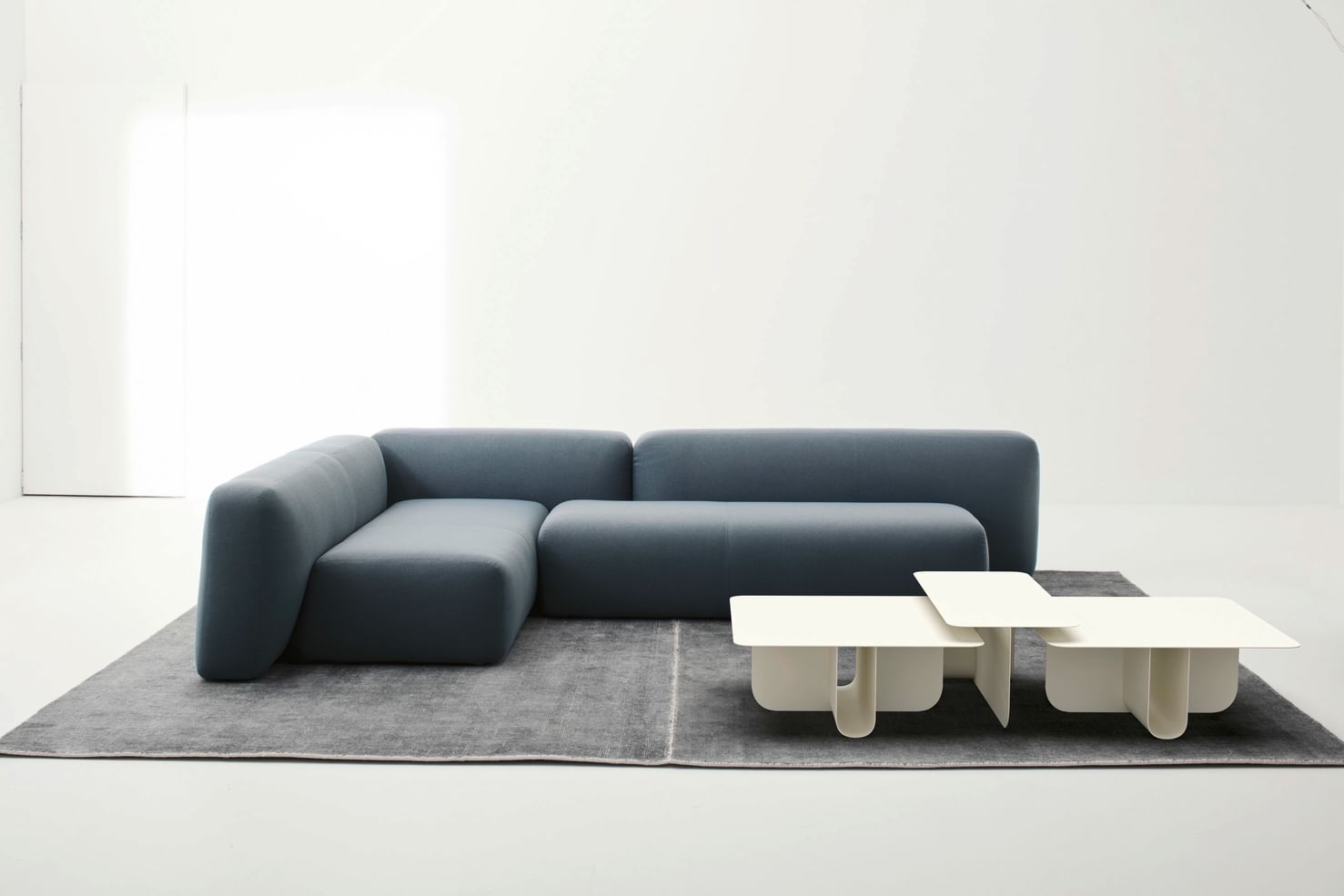 La cividina suiseki sofa grey isnitu haute living