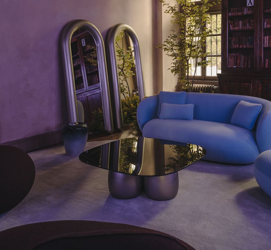 Reminiscent of a mound of rough stones built as a memorial or landmark, otherwise known as a cairn, the Gem Coffee Table by Sebastian Herkner for La Manufacture is characterized by a playful, dynamic and modular design.