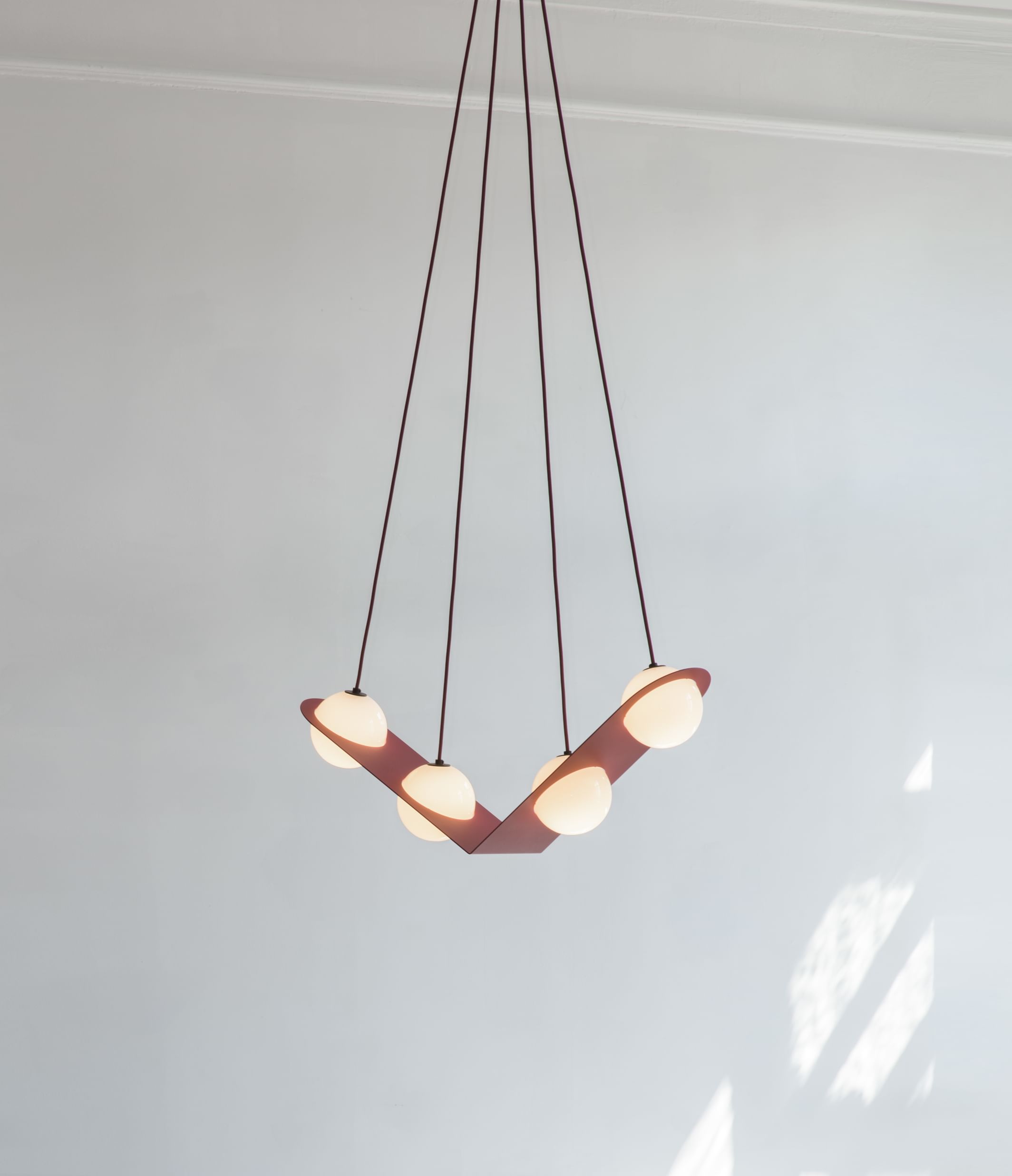 Lambert et fils red black laurent 02 insitu haute living
