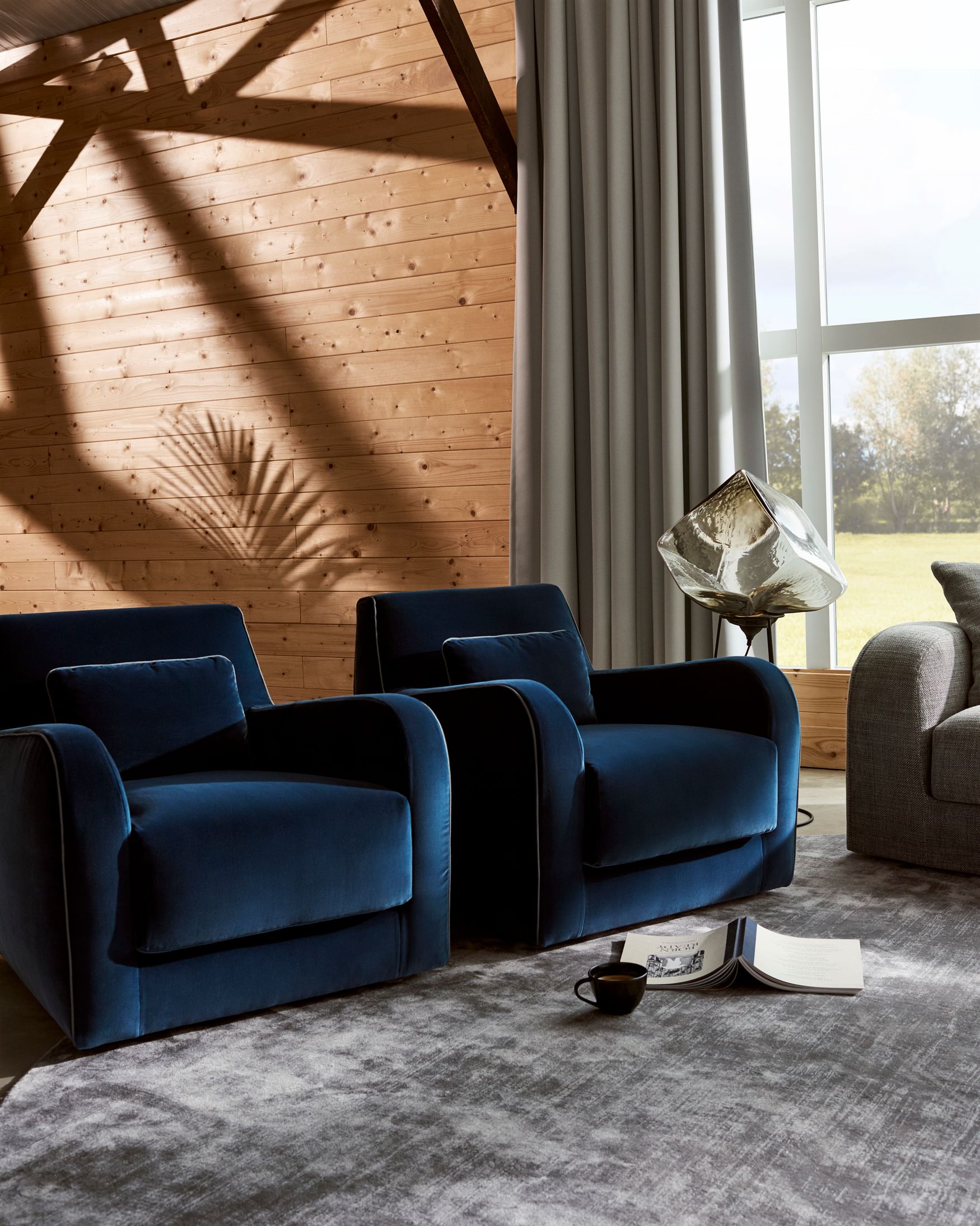 Linteloo bold armchair insitu haute living