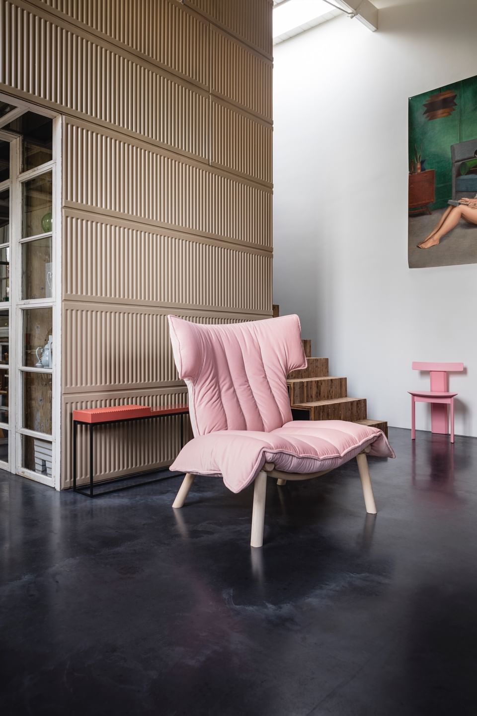 Linteloo pink front ample armchair institu haute living