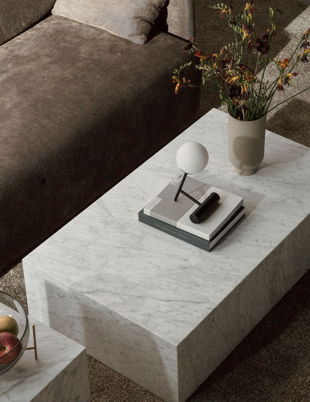 Menu furniture phare lamp insitu haute living