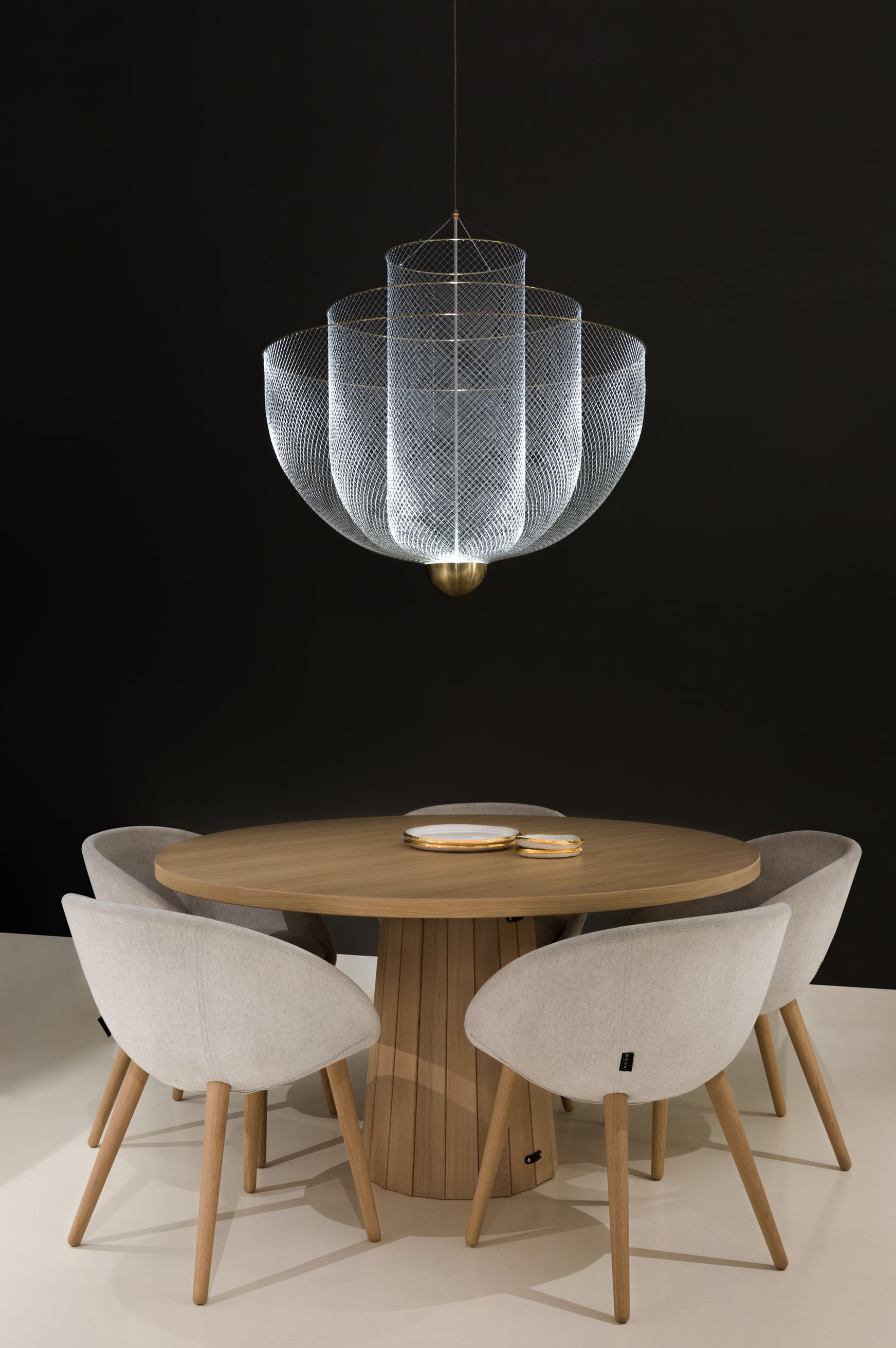 Meshmatics Shworoom Amsteram Final 300Dpi Moooi