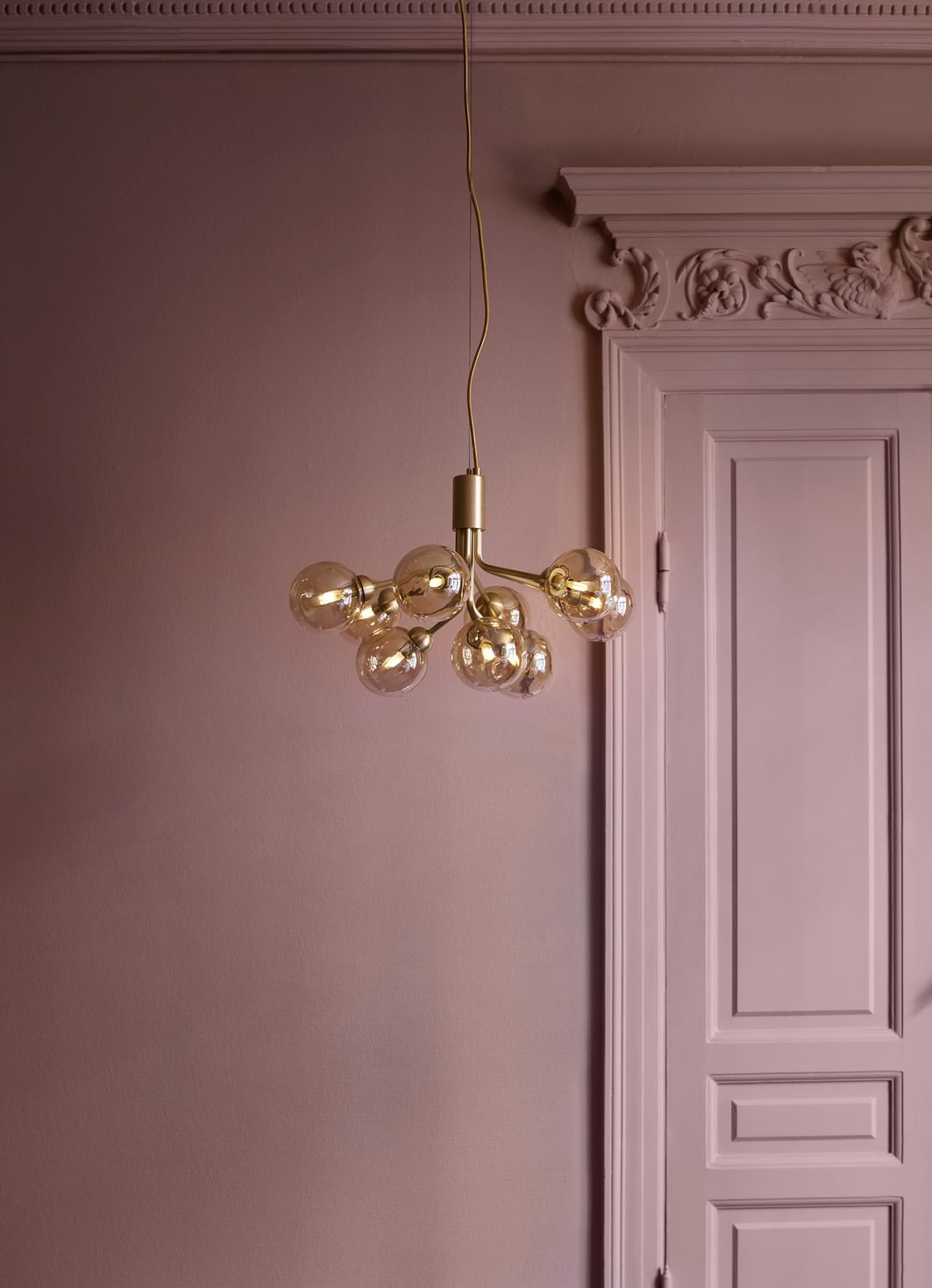 Nuura apiales 9 brushed brass gold pink insitu haute living