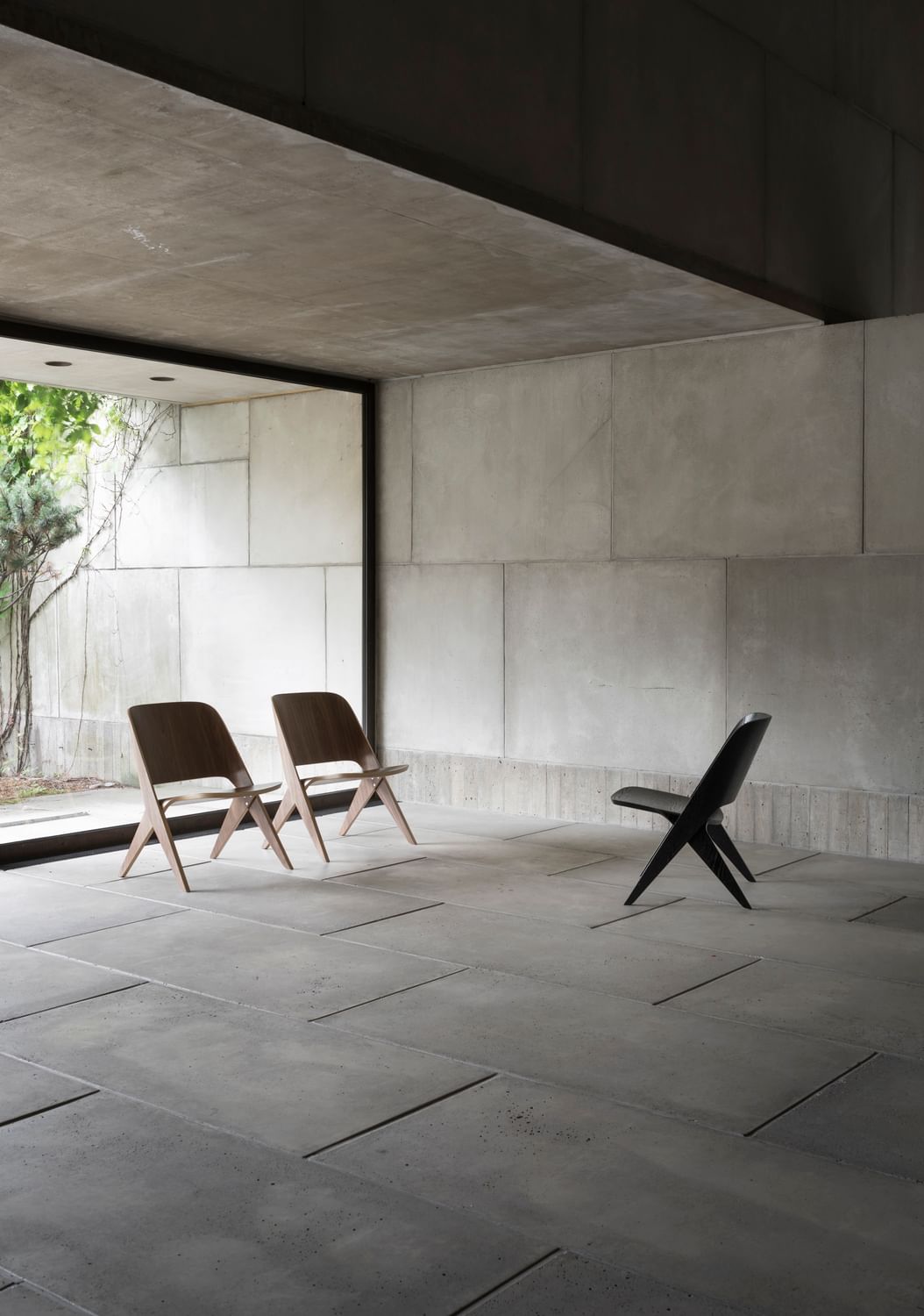 Poiat Lavitta Lounge Chair Insitu Trio Haute Living