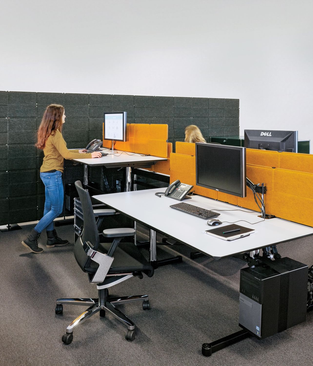 Usm privacy panels desk insitu haute living