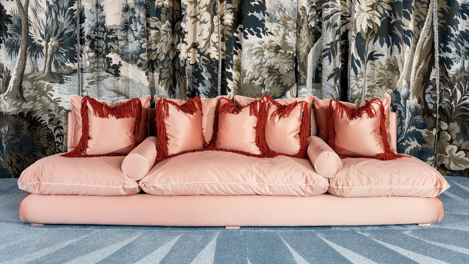 Collett Victor Cha Cha Sofa