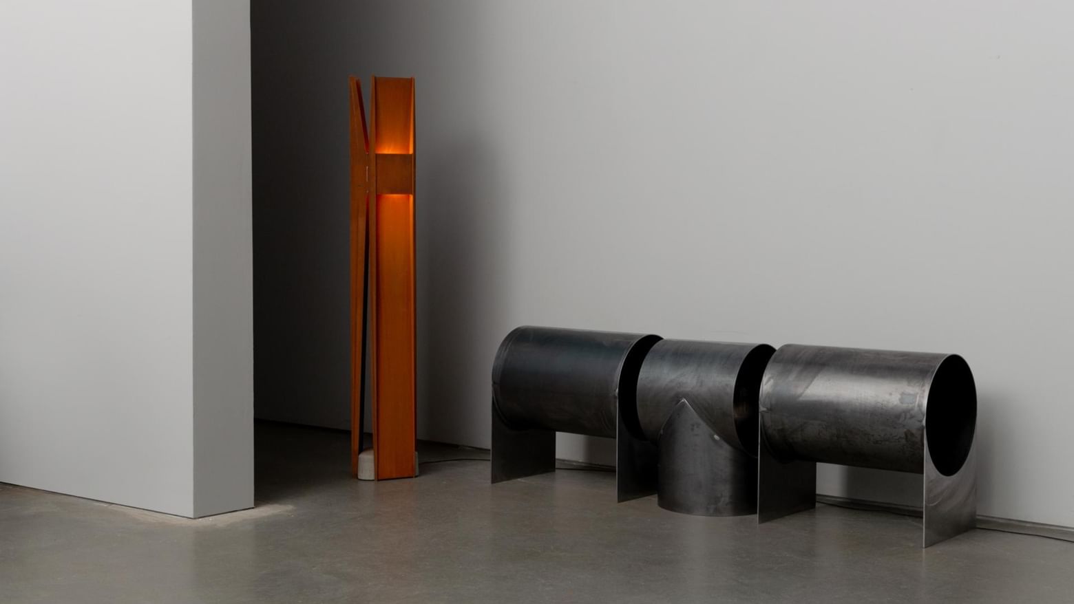 A N D Vector Floor Lamp