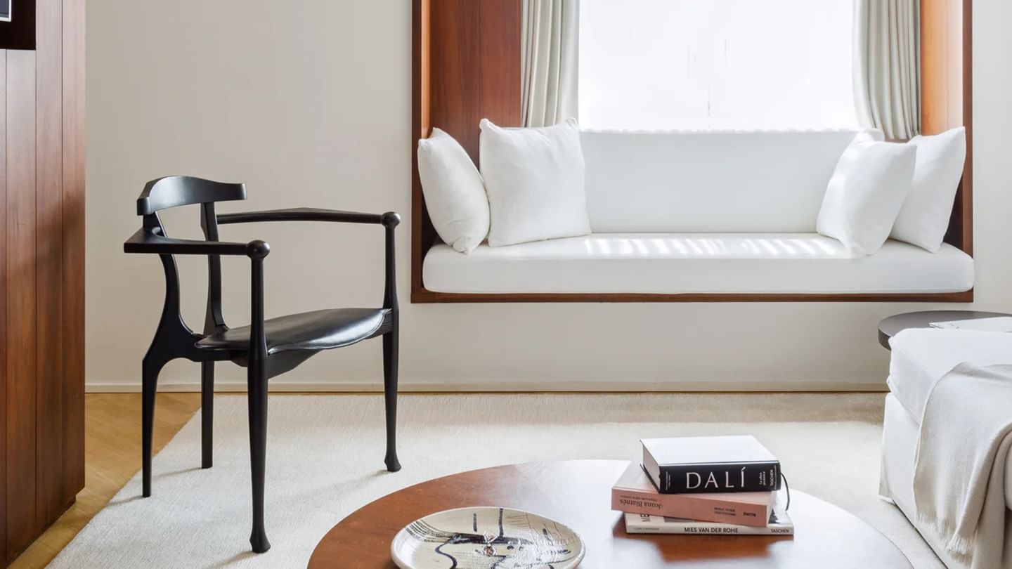 BD Barcelona Gualino Dining Chair