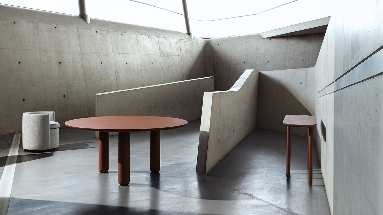 Frigerio Roll O Dining Table