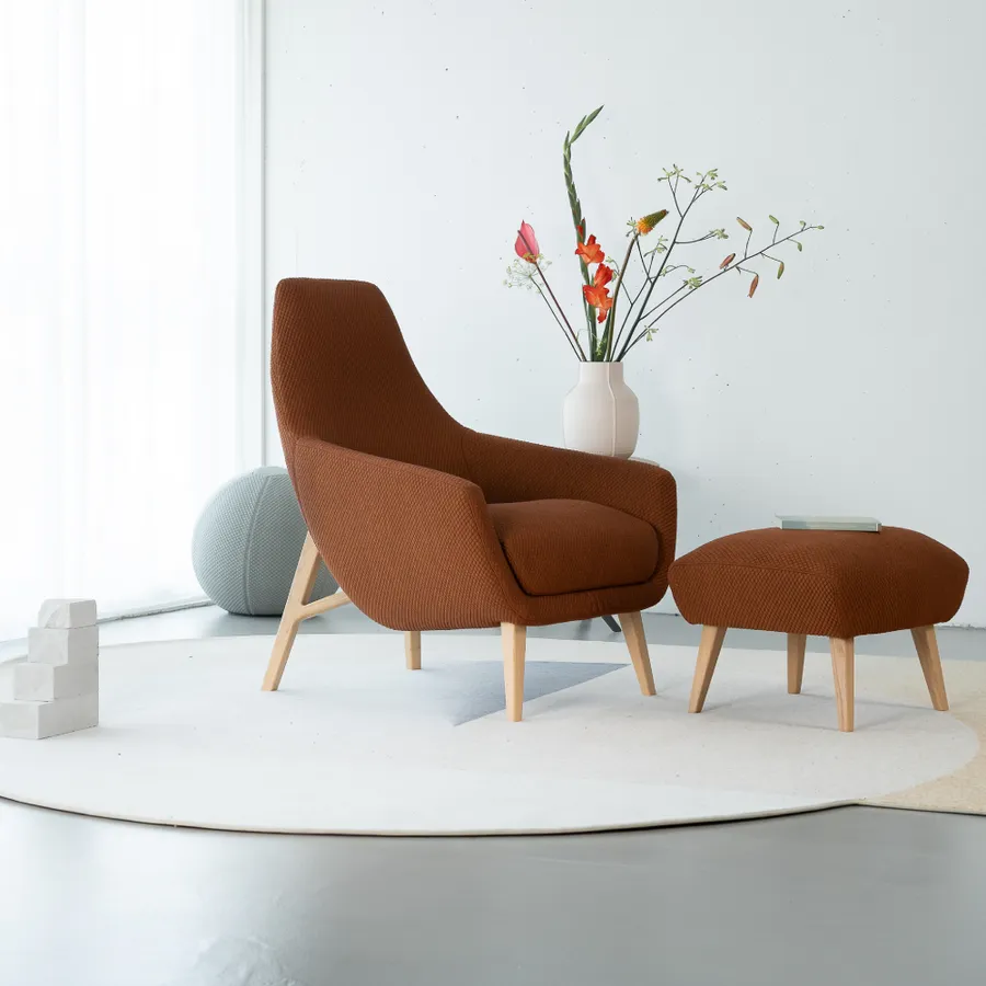 Enzo Ottoman - Wooden Legs by Montis | Haute Living