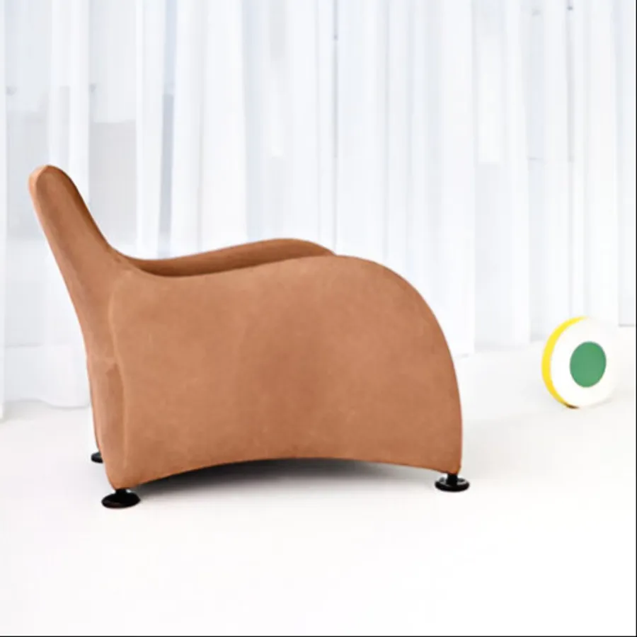 Montis Loge Chair, buy Loge Chair by Montis | Haute Living