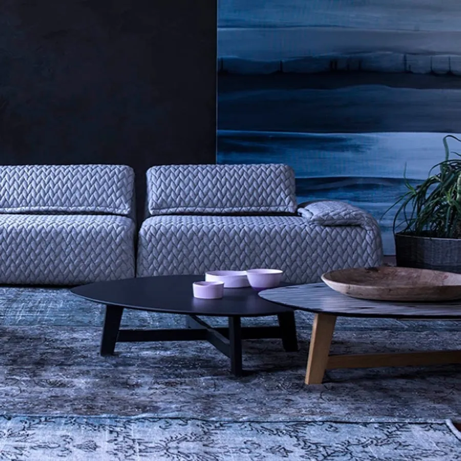 モローゾ MOROSO フェニックス コーヒーテーブル Phoenix Coffee Table by Moroso | Haute Living