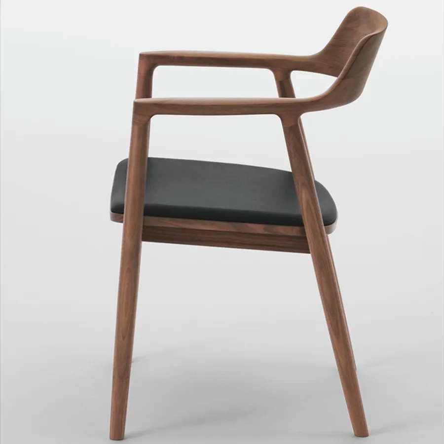 HIROSHIMA CHAIR ウォルナット　marni 本革 Hiroshima Armchair, Walnut | Interior Icons