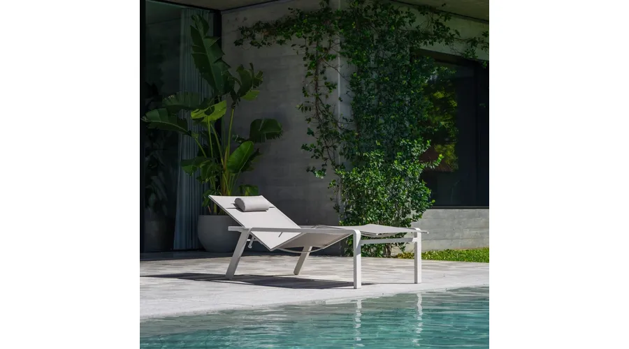 Alura Lounger by Royal Botania | Haute Living