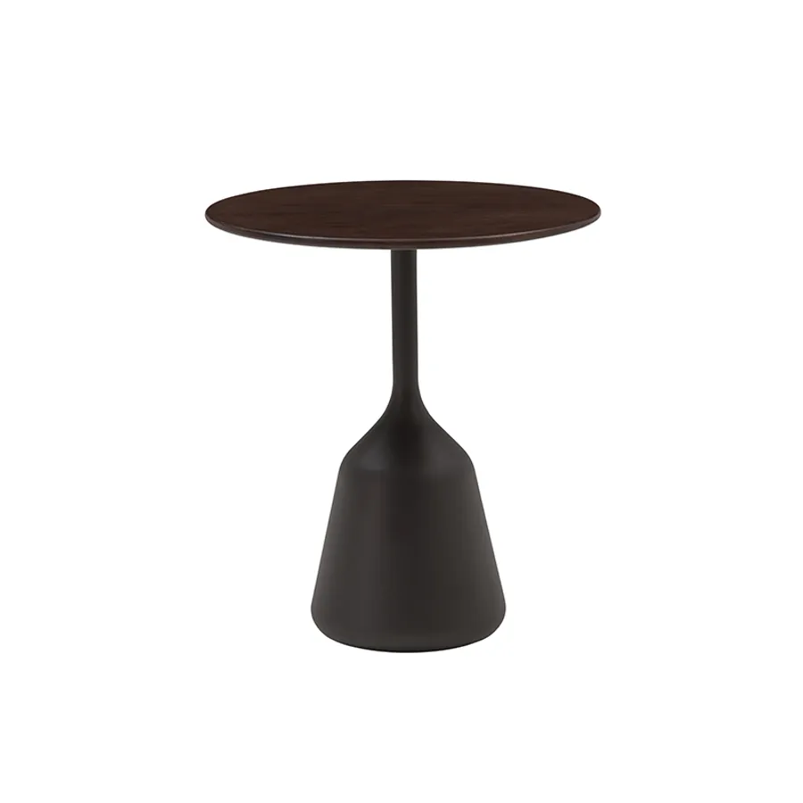 WENDELBO■Coin/サイドテーブル　黒　ミニマムデザイン　デンマーク Wendelbo Coin Side Table, Coin Table by Wendelbo | Haute Living