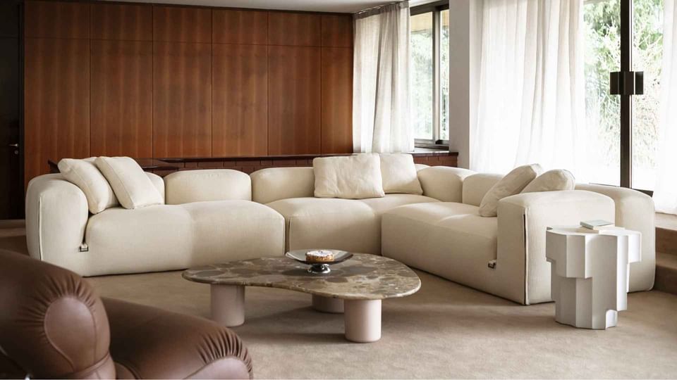 Tacchini Le Mura XL White Upholstered