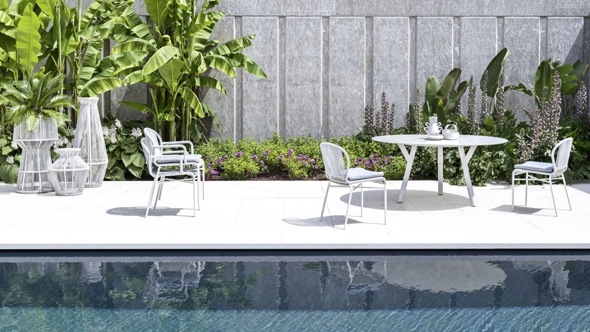 Varaschin Cricket Dining Chairs White Woven