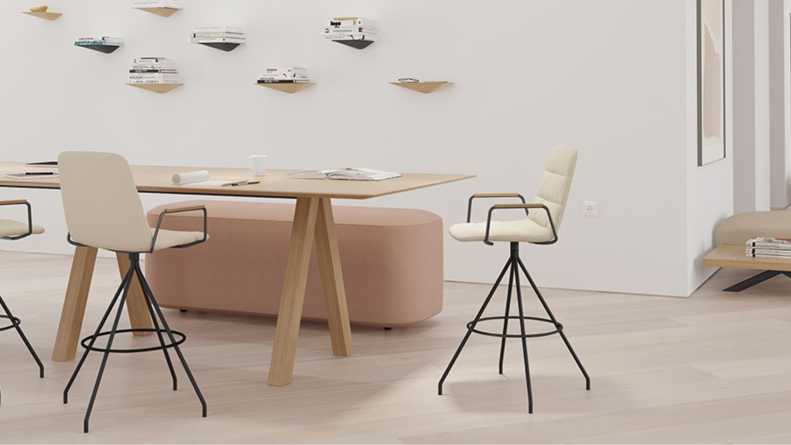 Viccarbe Maarten Counter Barstool